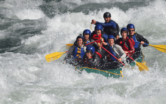 Porodični rafting na Tari